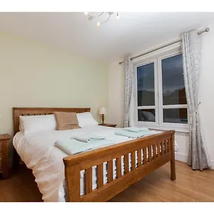 Apartment Spacious, Central, Edinburgh
